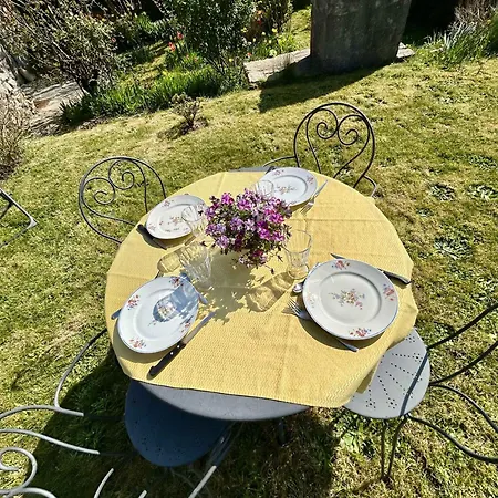 Pretty Charming Breton For 4 People * Locquémeau